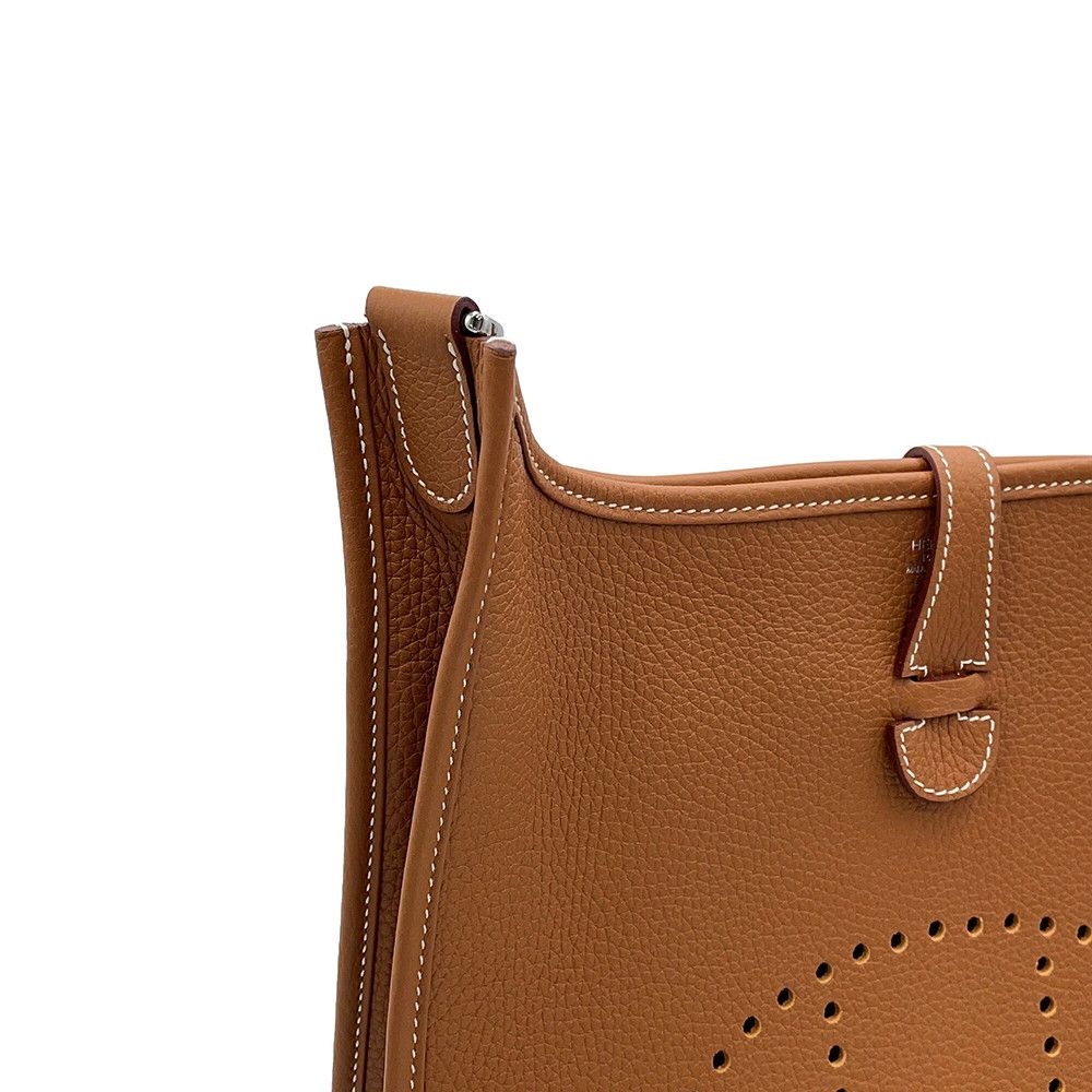 Hermes Shoulder Bag Evelyne 3 PM Gold Silver Taurillon Clemence — view 5