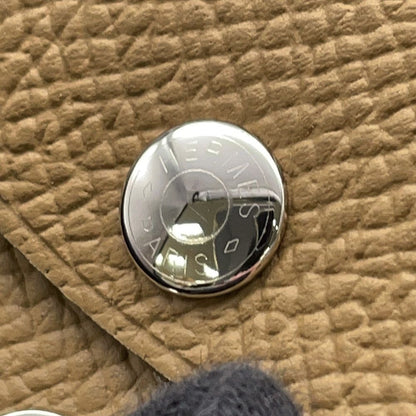 Hermes Coin Case Calvi Duo Dune Silver Epsom — view 6