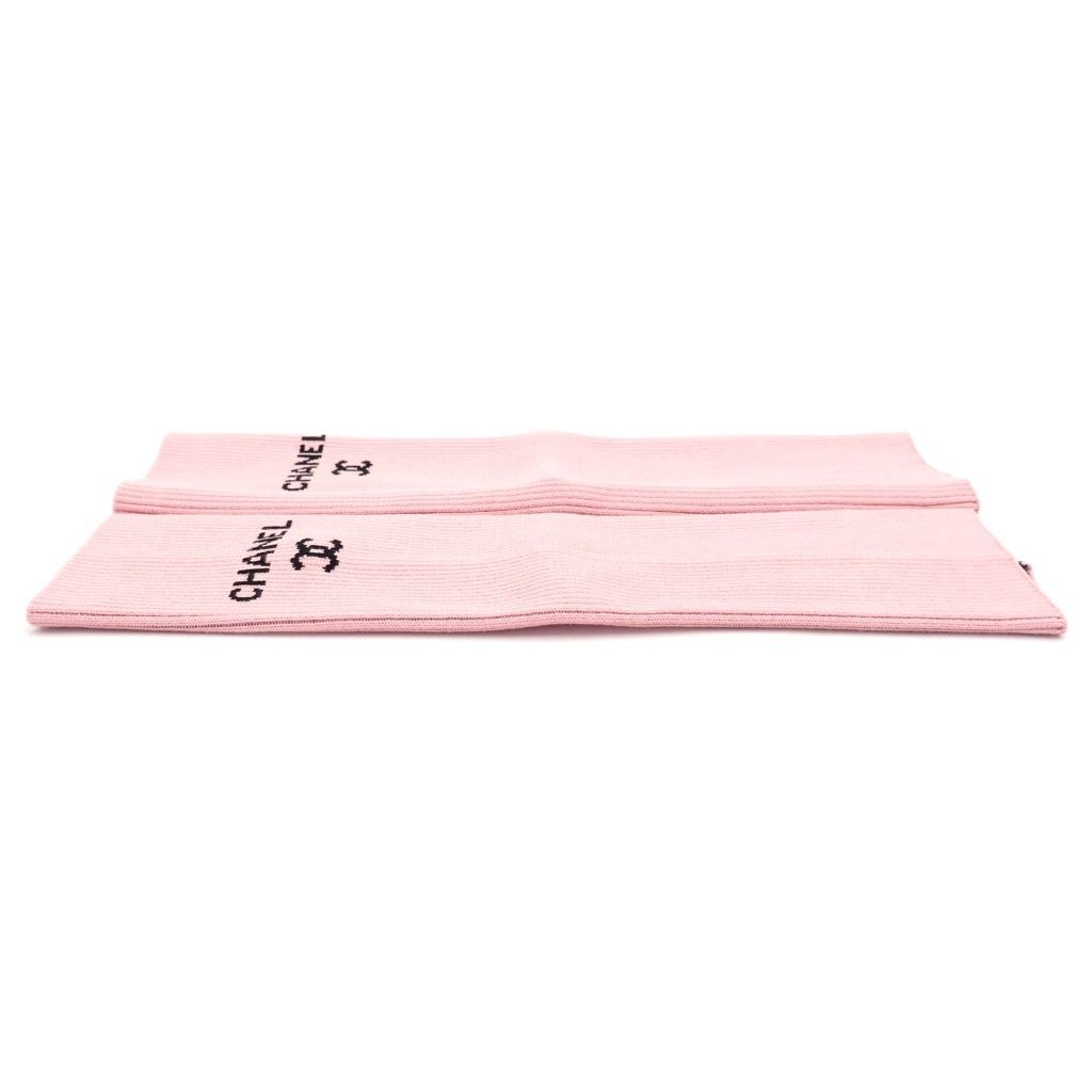 Chanel Leg Warmers CC Logo Pink — view 3