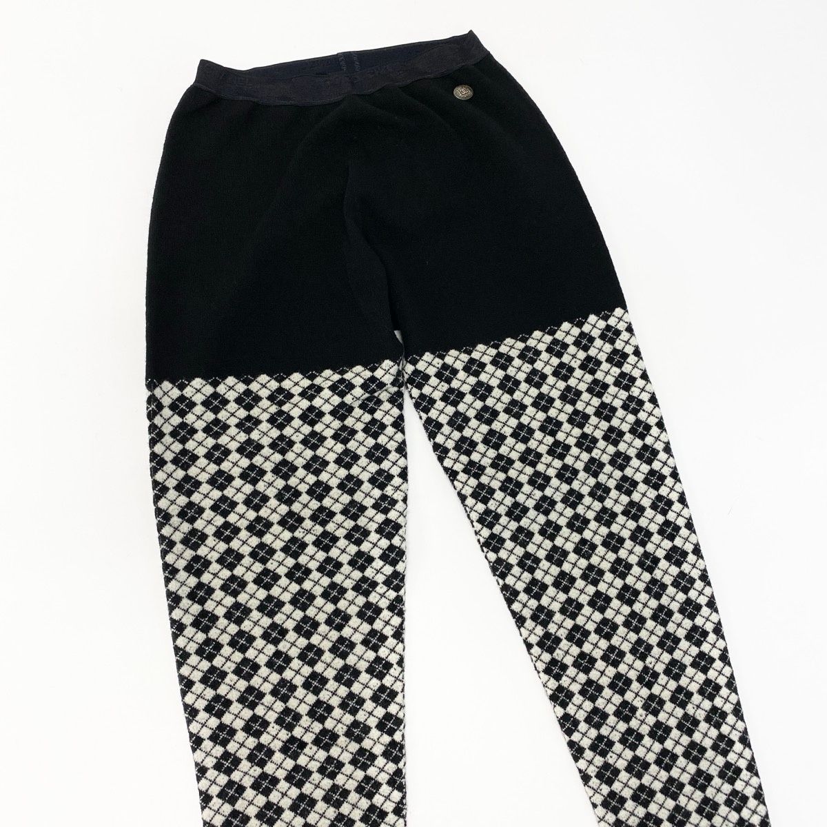 Chanel Knit Pants Tights CC Logo Agyle Pattern S Black White — view 4