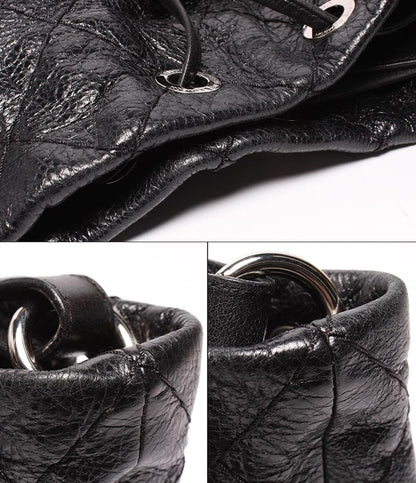 Chanel Leather Shoulder Bag Drawstring Quilted Silver on the Road — view 8