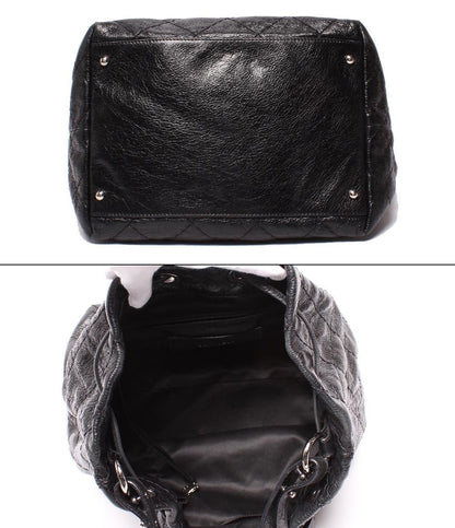 Chanel Leather Shoulder Bag Drawstring Quilted Silver on the Road — view 3