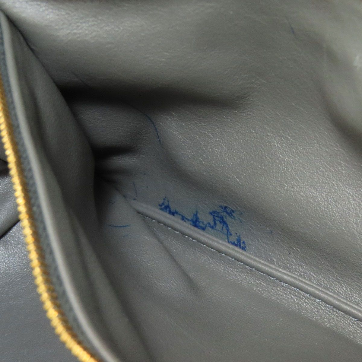 Bottega Veneta Intrecciato Tote Calf — view 9