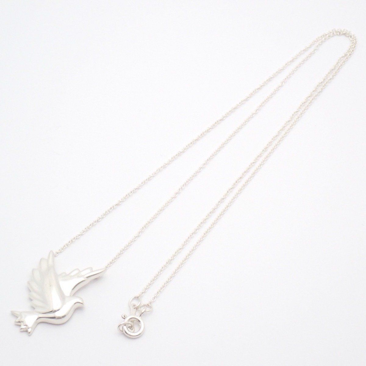 Tiffany & Co Dove Bird Motif Paloma Picasso Necklace 925 Sterling Silver — view 2
