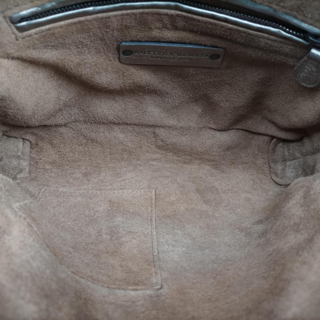 Bottega Veneta Nodini Intrecciato Silver Gray Lambskin Messenger — view 9