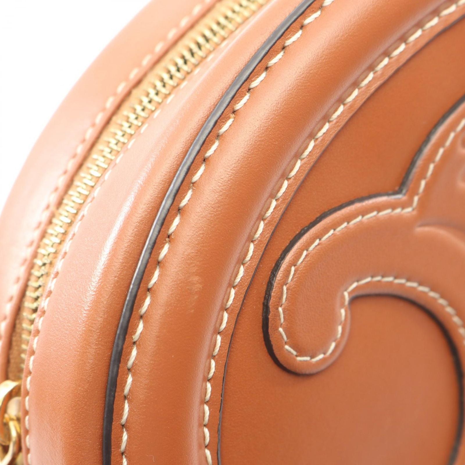 Celine Shoulder Bag Triomphe Oval Purse Cuile Brown Leather — view 6