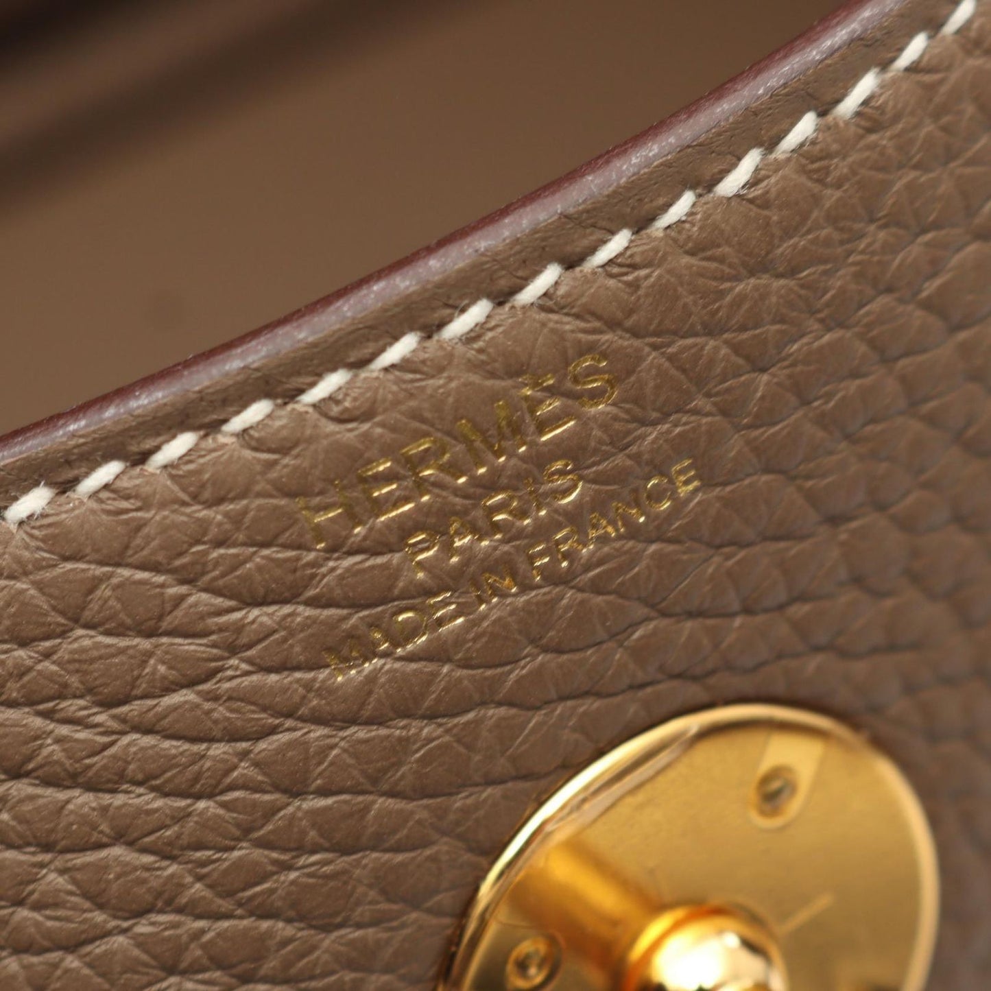 Hermes Shoulder Bag Lindy 26 Etoupe Leather — view 4