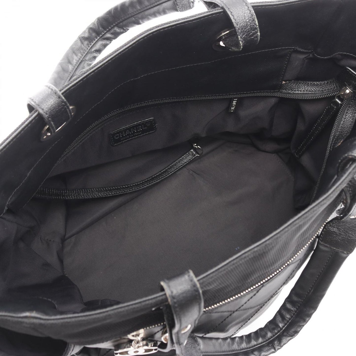Chanel Tote Paris Biarritz MM Black Leather Canvas — view 3