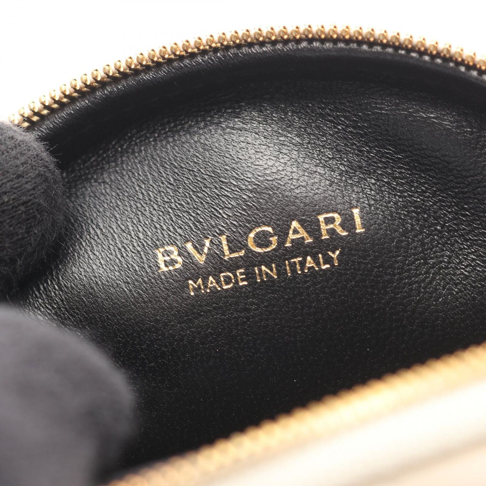 Bvlgari Shoulder Bag Serpenti Cabochon Mini Pochette Ivory Leather — view 4