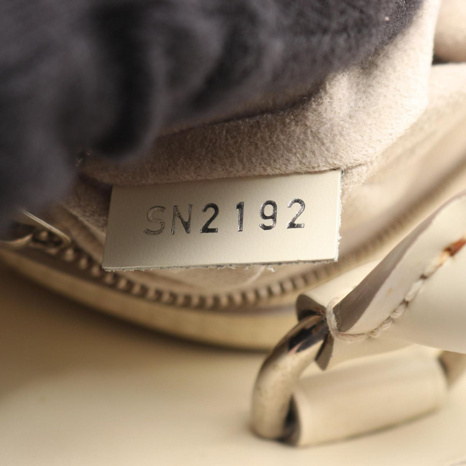 Louis Vuitton Handbag Mirabo PM Yvoir Leather — view 5