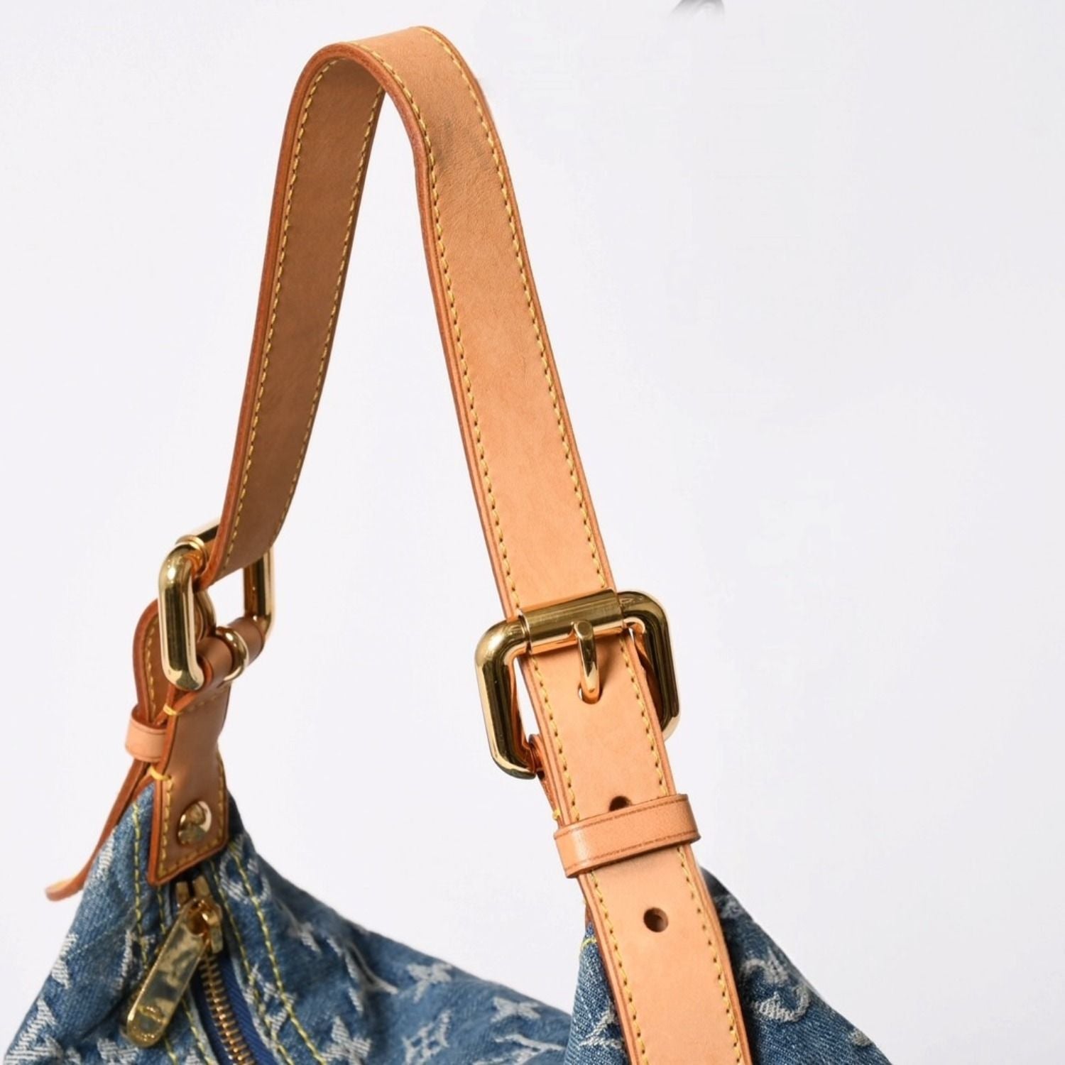 Louis Vuitton Baggy GM Shoulder Bag Monogram Denim Blue Gold — view 4
