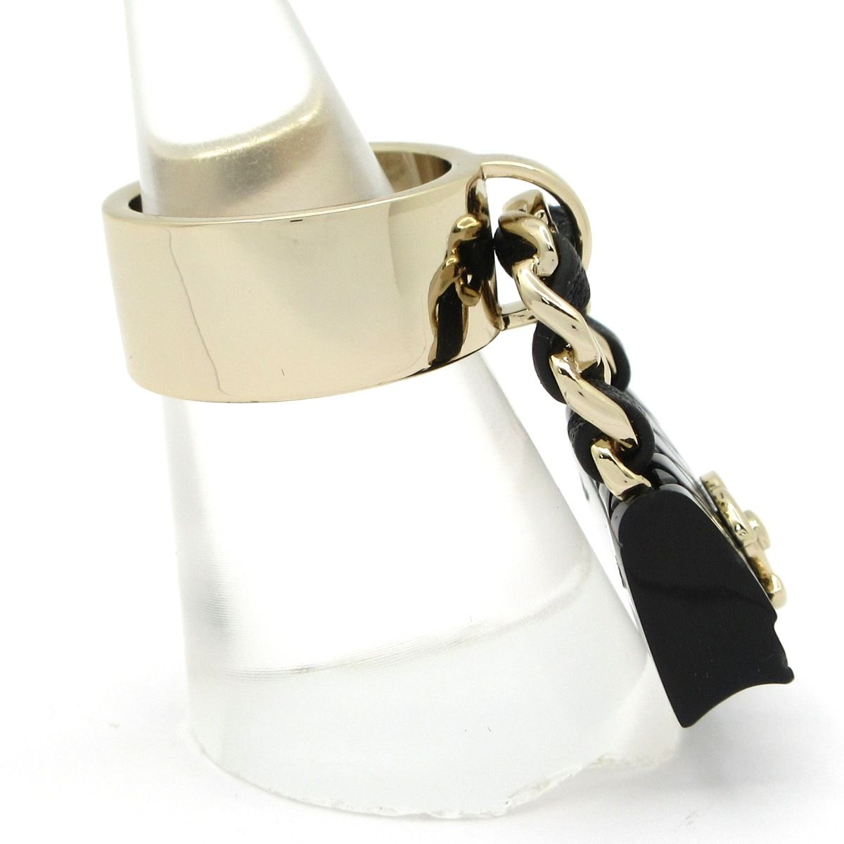 Chanel Ring CC Logo Lambskin Gold Black Bag with Charm Quilted — view 2