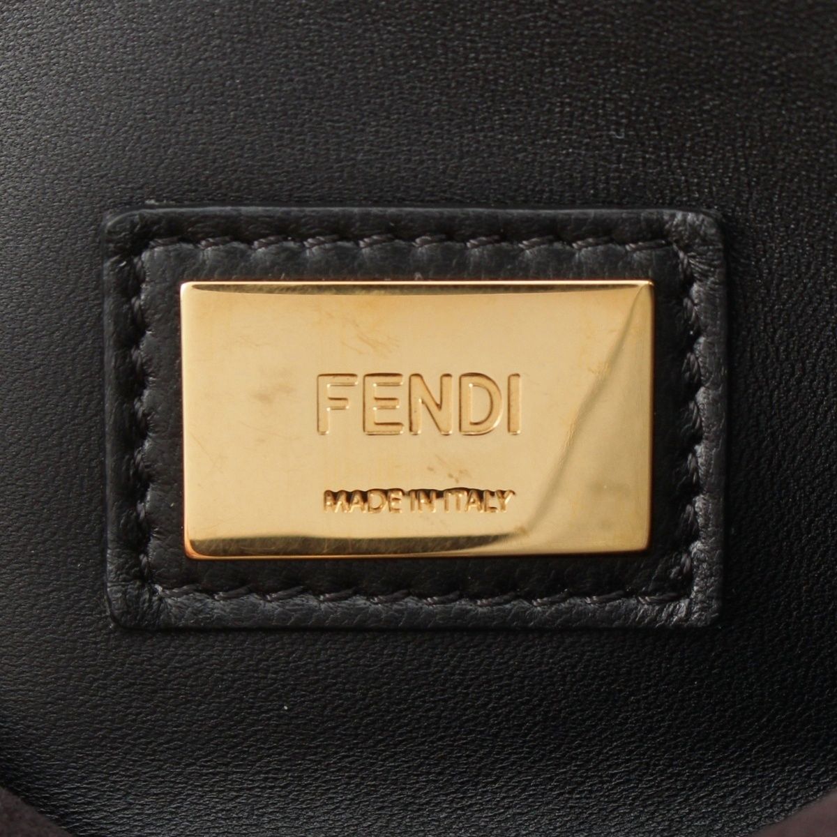 Fendi Peekaboo Leather Large Handbag 2-Way Shoulder Black — view 7
