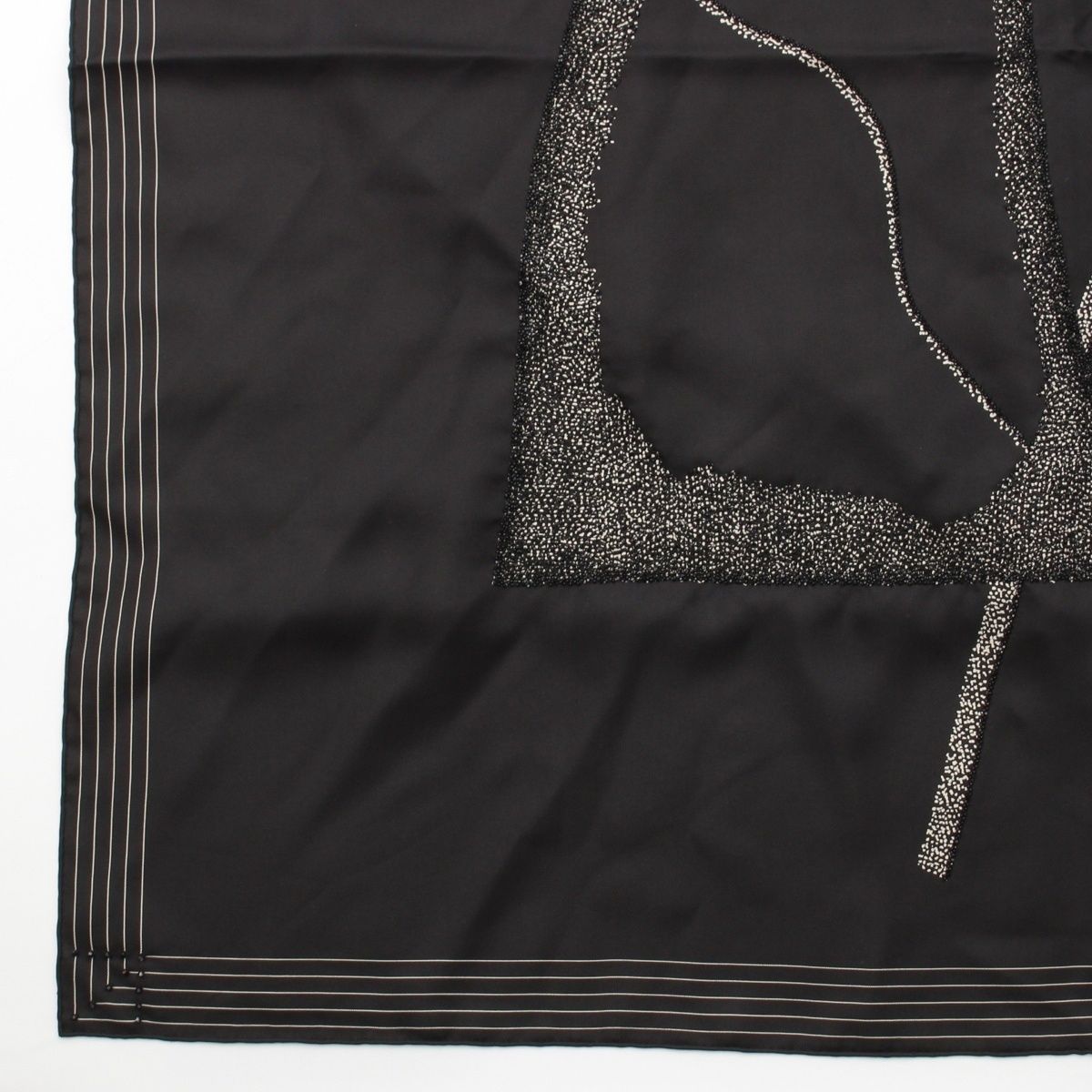 Hermes Carre 90 Coup de Fouet Whip Preche Biju Embroidery Beads Scarf Shawl — view 4