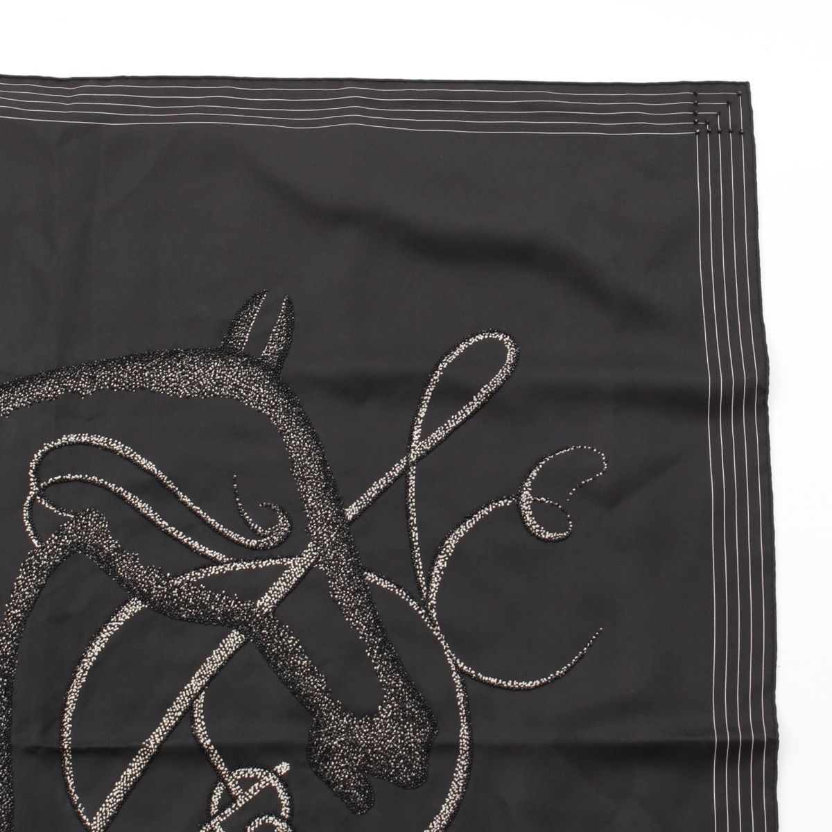 Hermes Carre 90 Coup de Fouet Whip Preche Biju Embroidery Beads Scarf Shawl — view 3