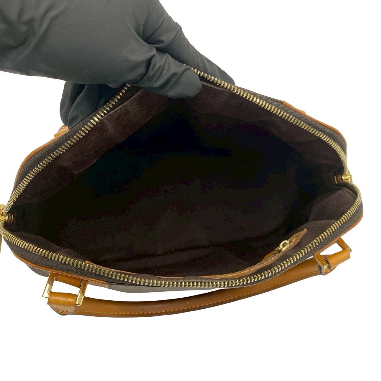 Celine Vintage Macadam Blason Triomphe Leather Mini Boston Bag Brown — view 9