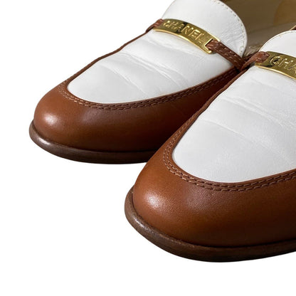 Chanel Bicolor Gold Plate Leather Loafers 37c Shoes — view 6