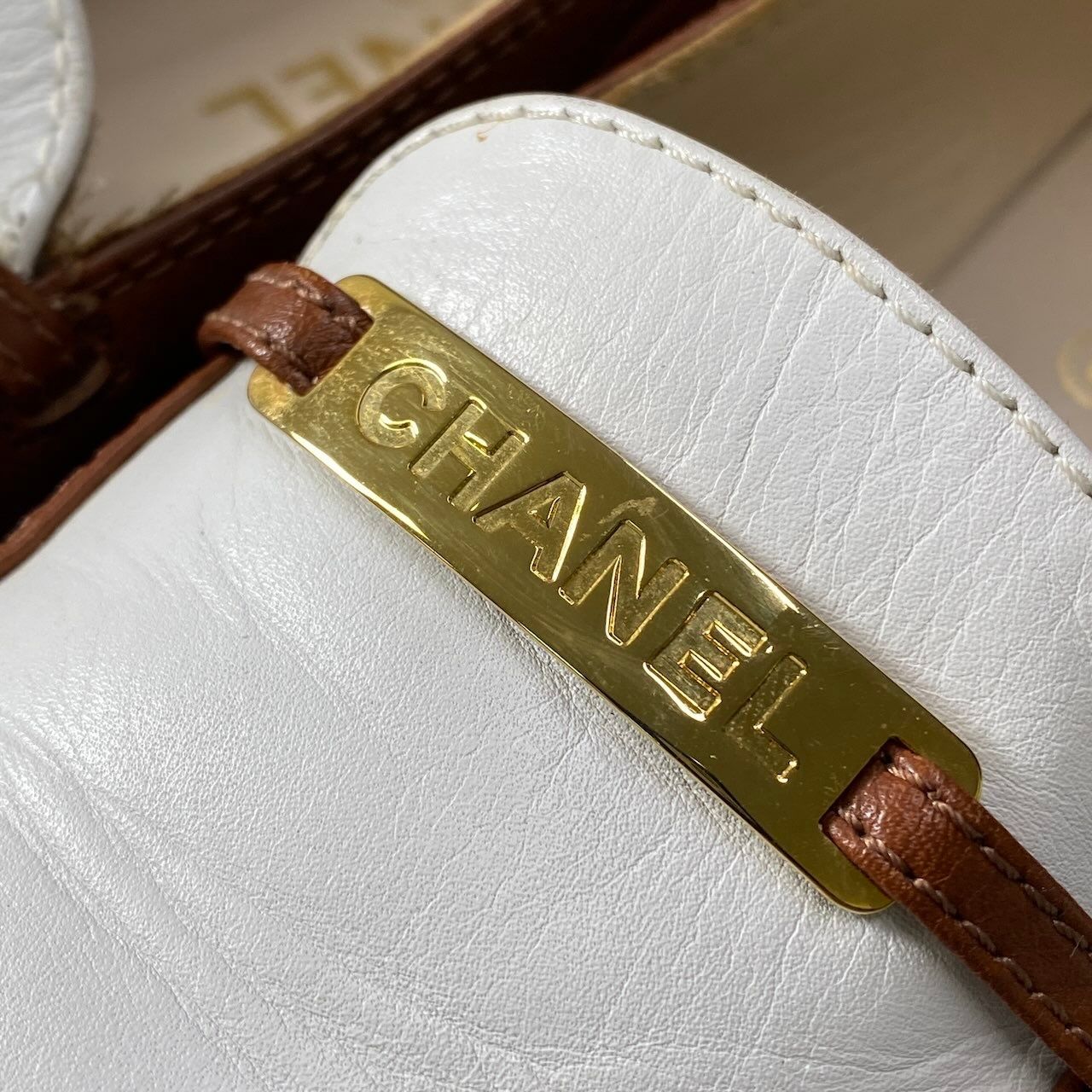 Chanel Bicolor Gold Plate Leather Loafers 37c Shoes — view 7
