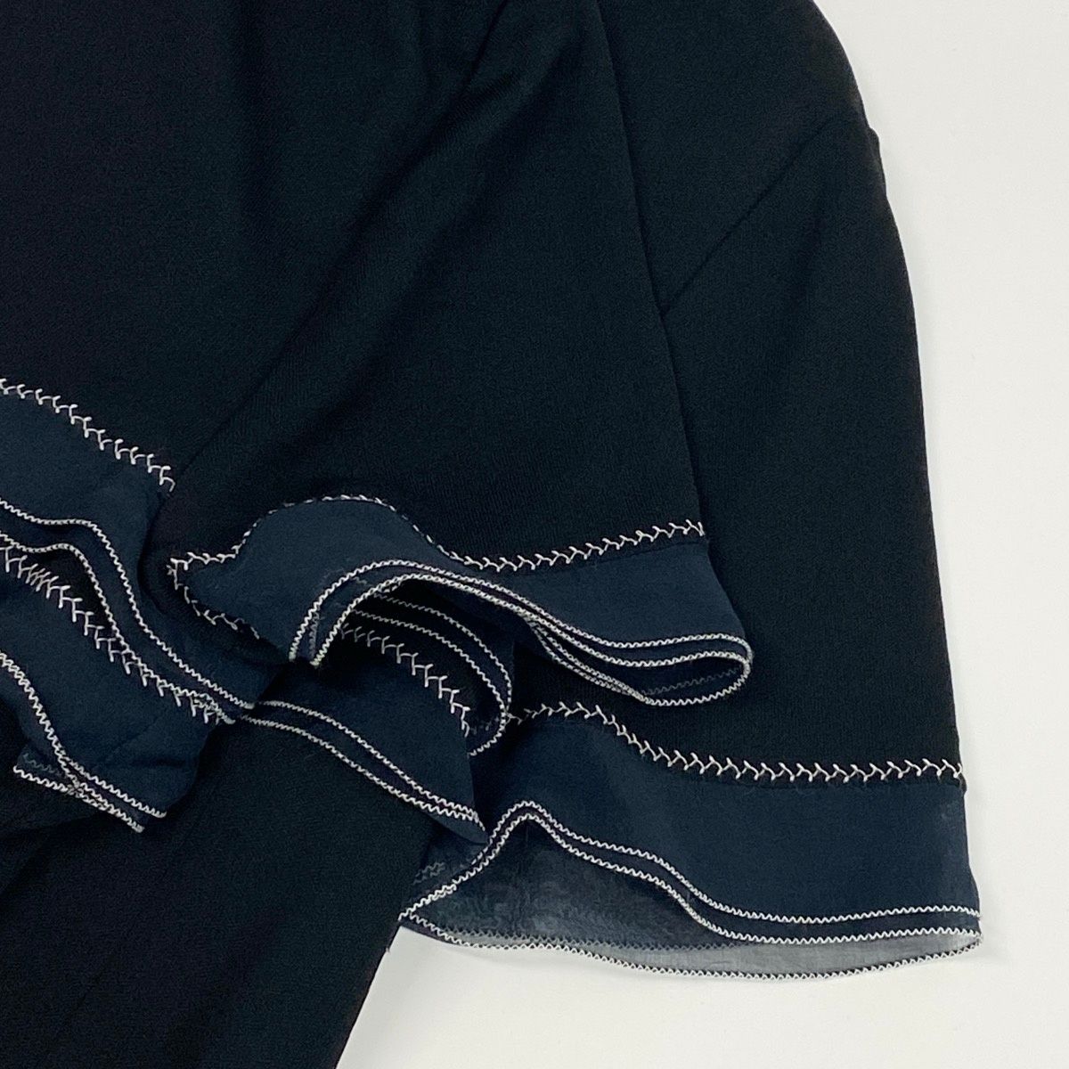Chanel Short Sleeve Summer Knit Top CC Logo Button 36 Black 100% Rayon Sweater — view 6