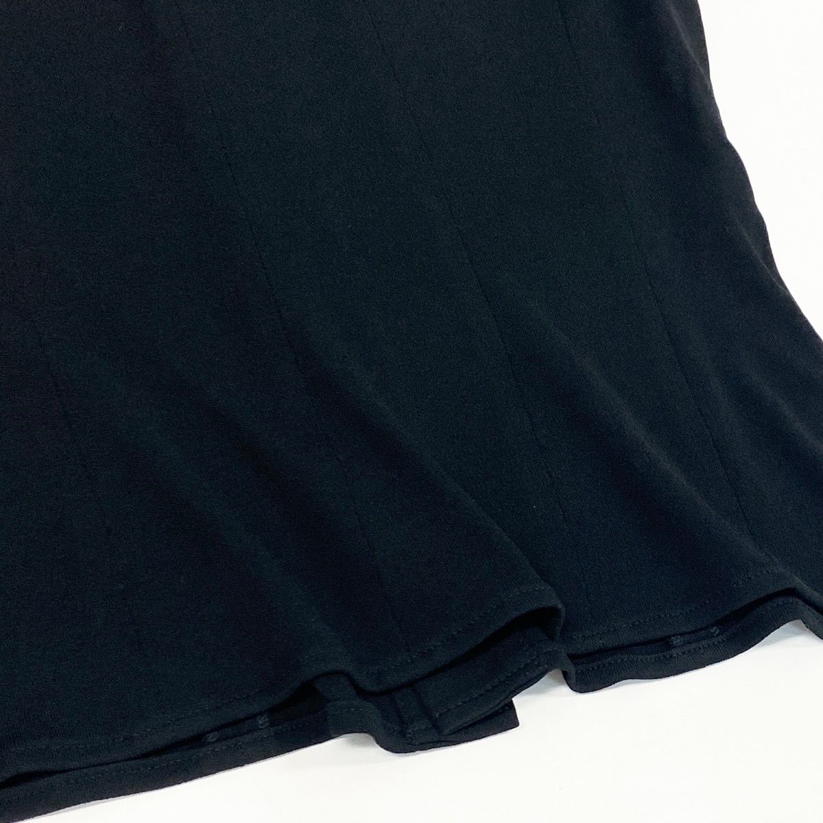Chanel Short Sleeve Summer Knit Top CC Logo Button 36 Black 100% Rayon Sweater — view 5