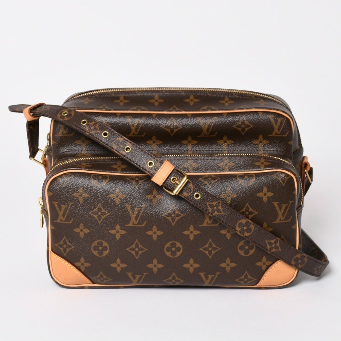 Louis Vuitton Nile Shoulder Bag Monogram Brown Leather Gold