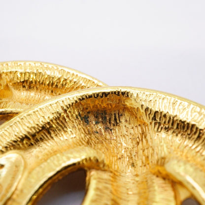 Chanel Brooch CC Logo Quilted Gold Plated — view 9