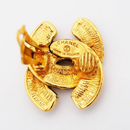 Chanel Earrings Vintage CC Logo Quilted Gold Plated — view 4