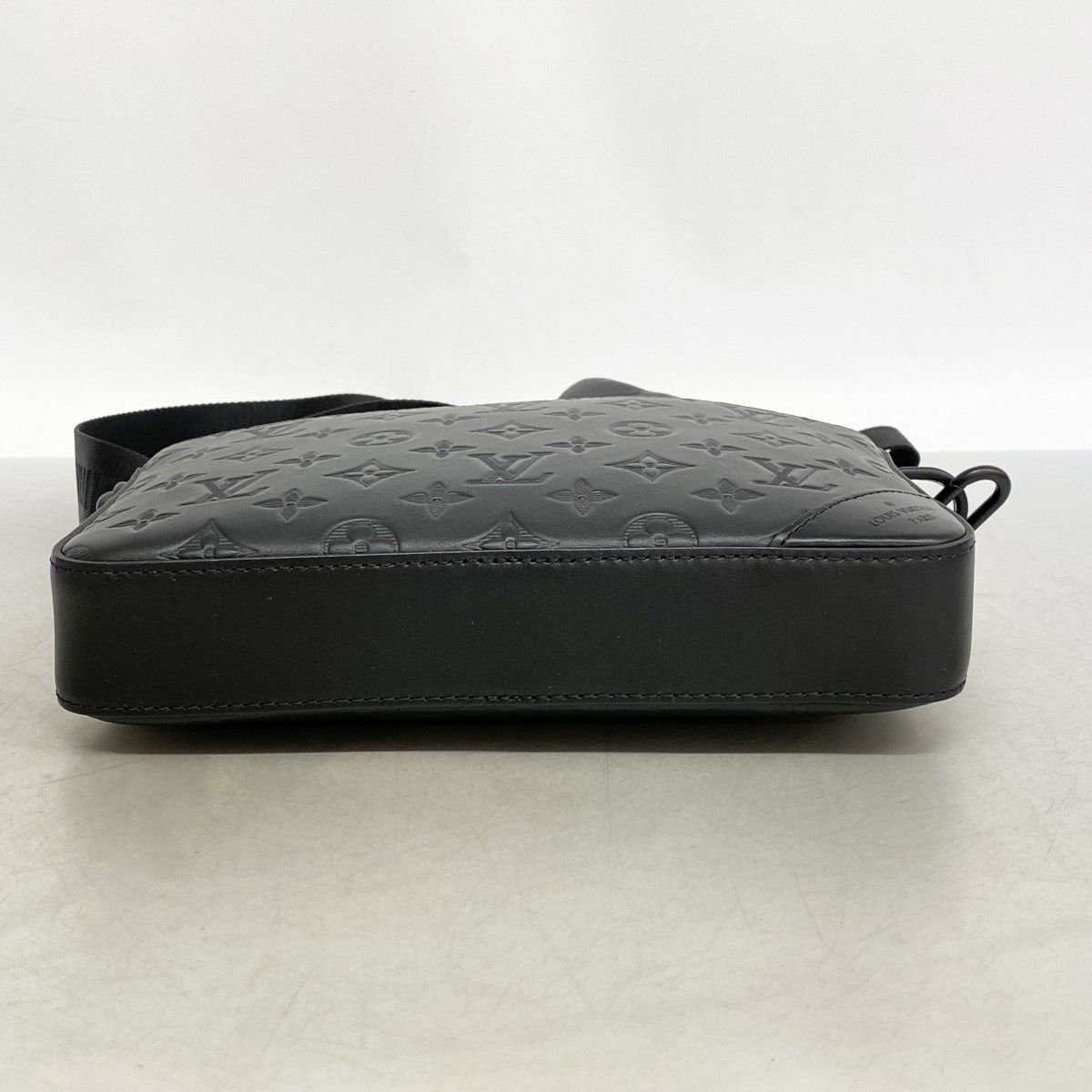 Louis Vuitton Shoulder Bag Monogram Shadow Duo Messenger Black — view 3