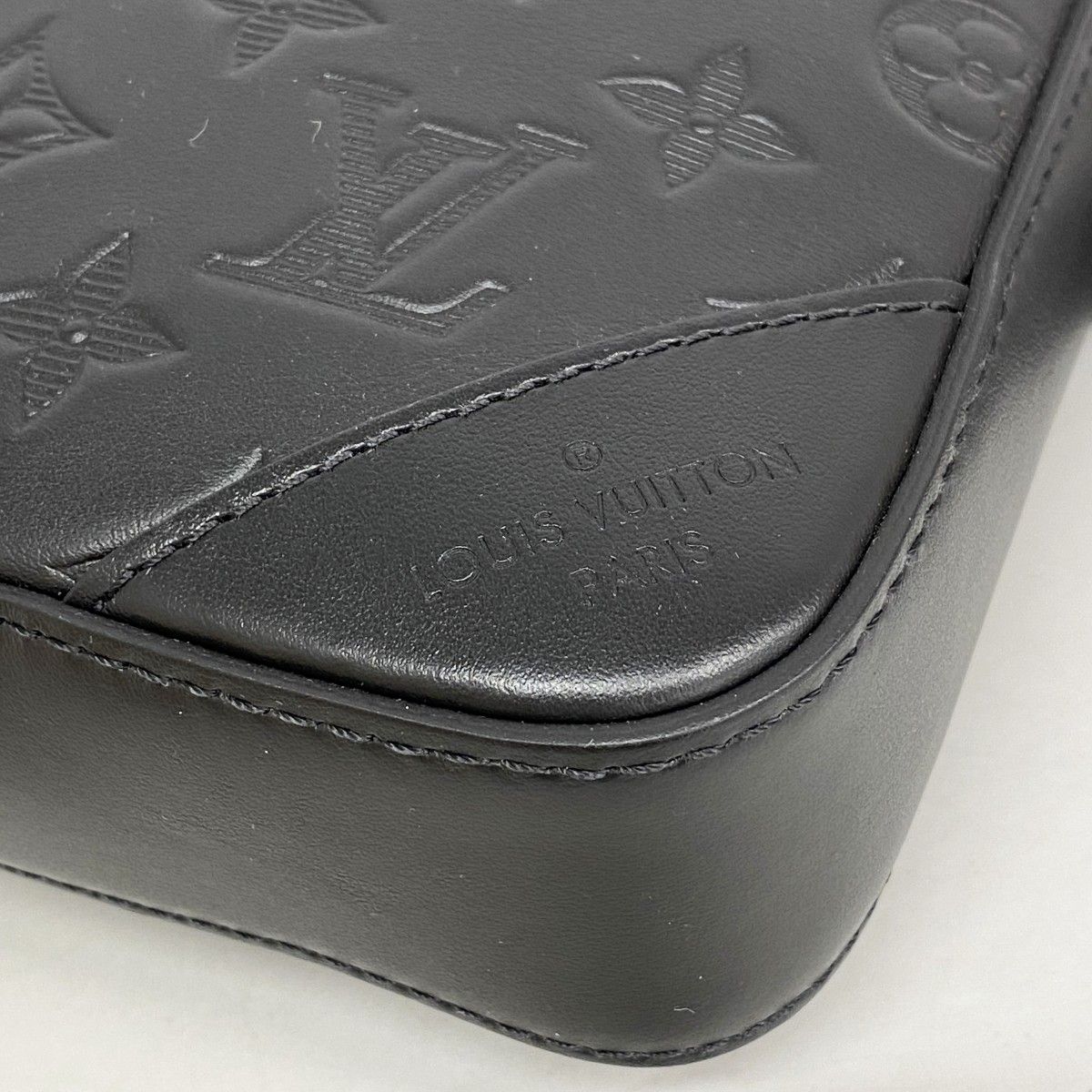 Louis Vuitton Shoulder Bag Monogram Shadow Duo Messenger Black — view 6