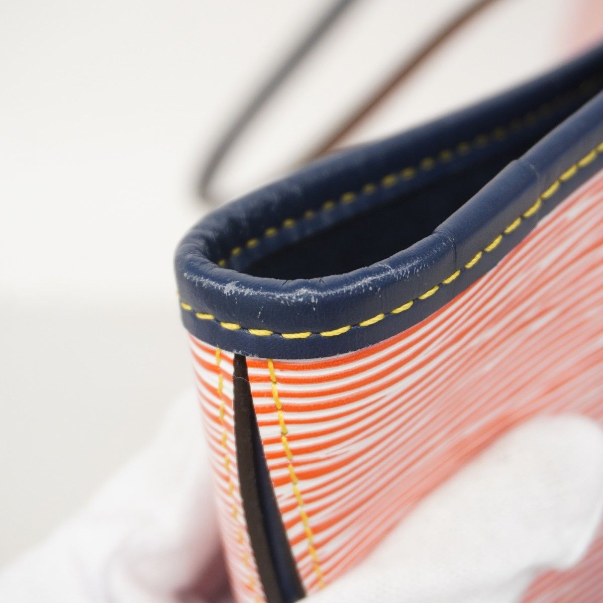 Louis Vuitton Tote Epi Denim Neverfull MM Navy Rouge — view 7
