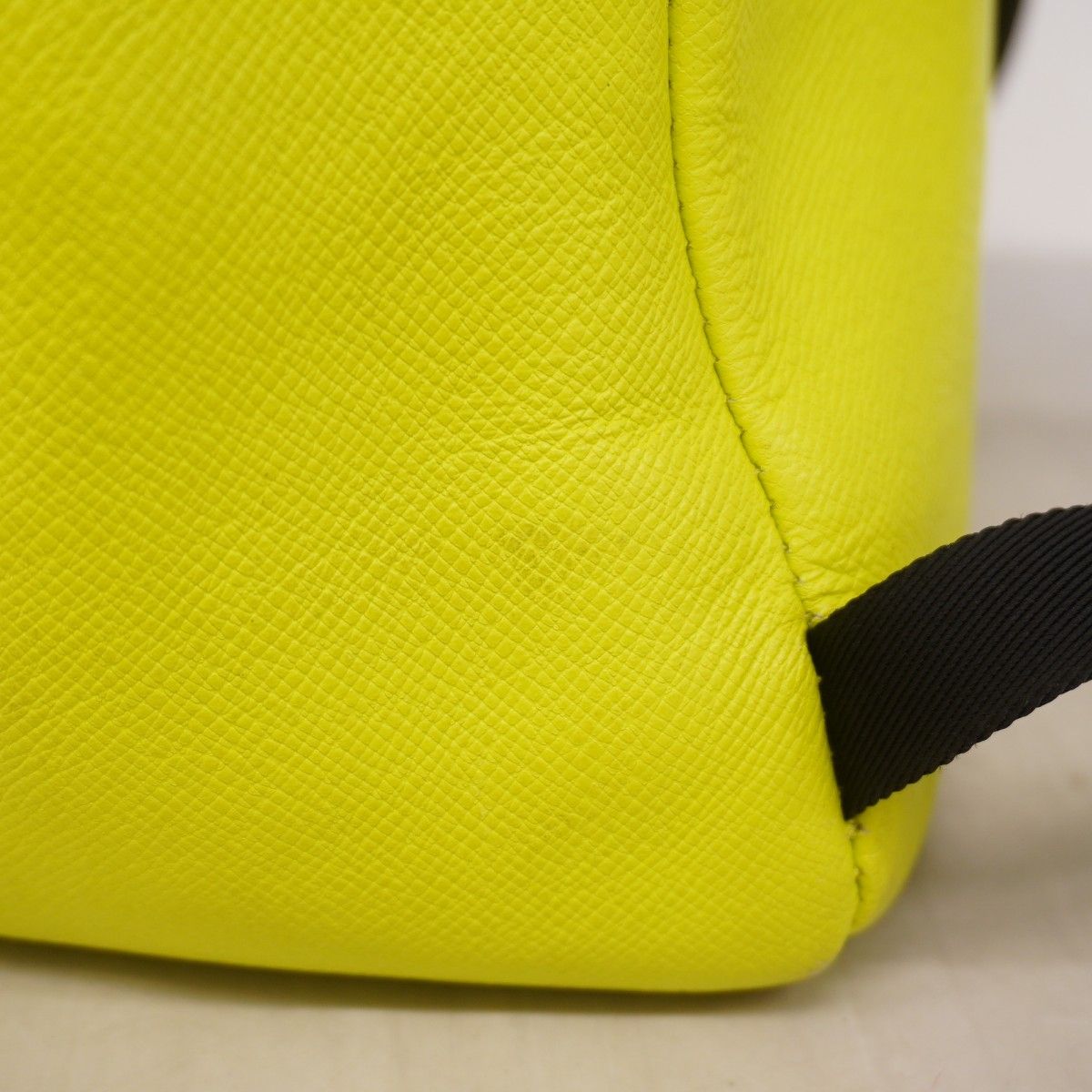 Louis Vuitton Backpack Taigarama Discovery PM Joanne — view 9