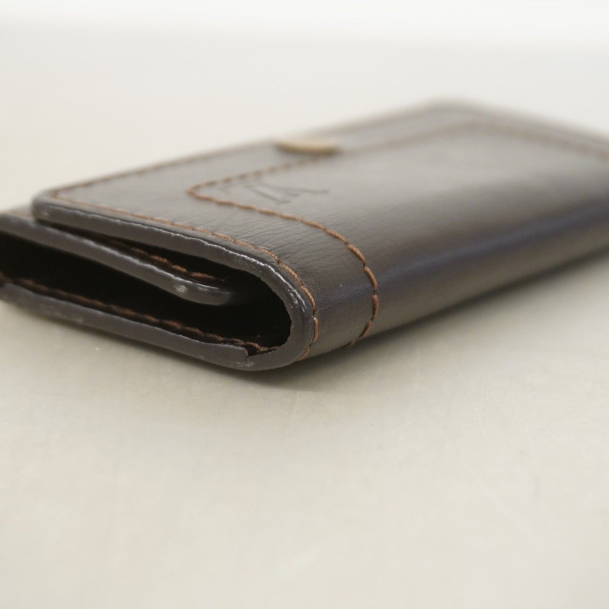 Louis Vuitton Key Case Utah Multicles 6 Cafe Key Holder — view 6