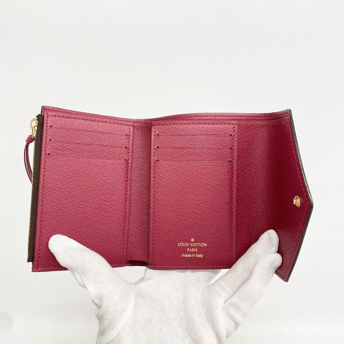 Louis Vuitton Trifold Wallet Monogram Portefeuille Victorine Fuchsia — view 3