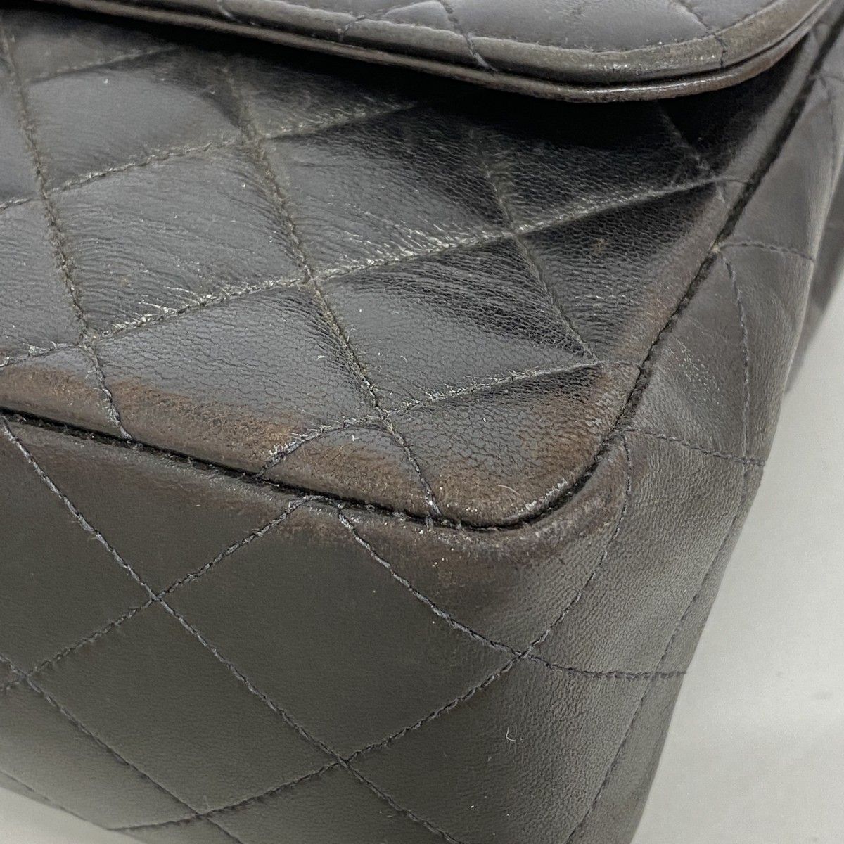 Chanel Handbag Quilted Lambskin Black Gold — view 7