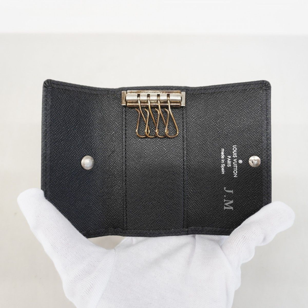 Louis Vuitton Key Case Taiga Multicles 4 Ardoise Key Holder — view 3