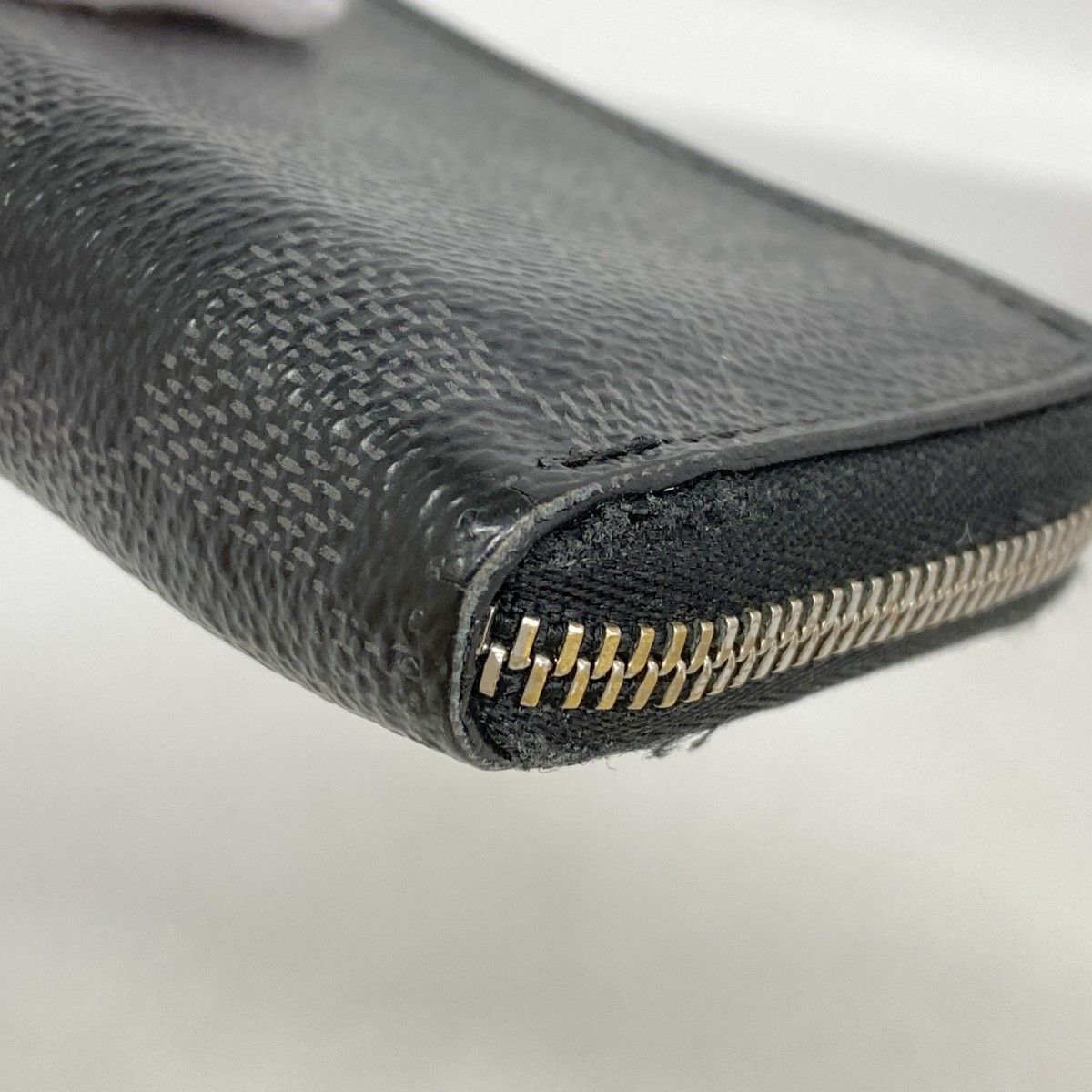 Louis Vuitton Coin Case Damier Graphite Zippy Purse Black — view 5