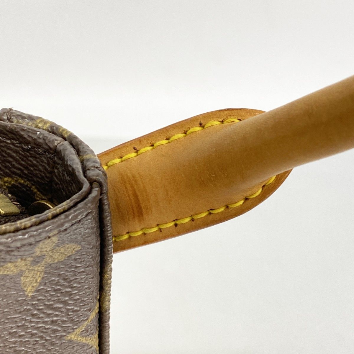 Louis Vuitton Shoulder Bag Monogram Looping MM Brown — view 7