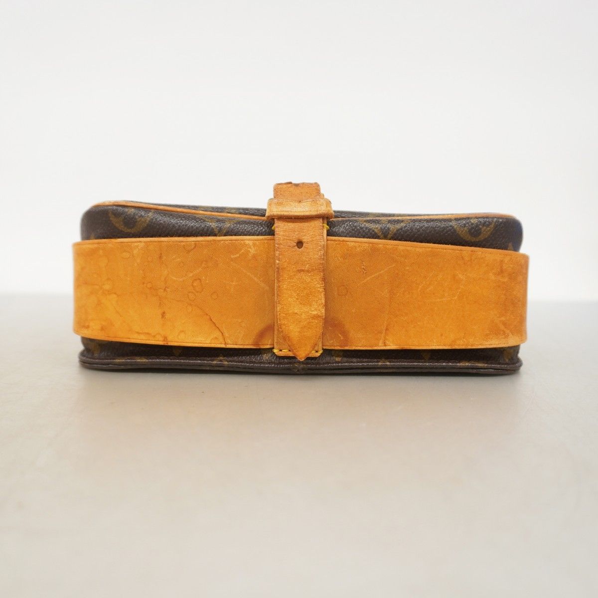 Louis Vuitton Shoulder Bag Monogram Cartouchiere MM Brown — view 3
