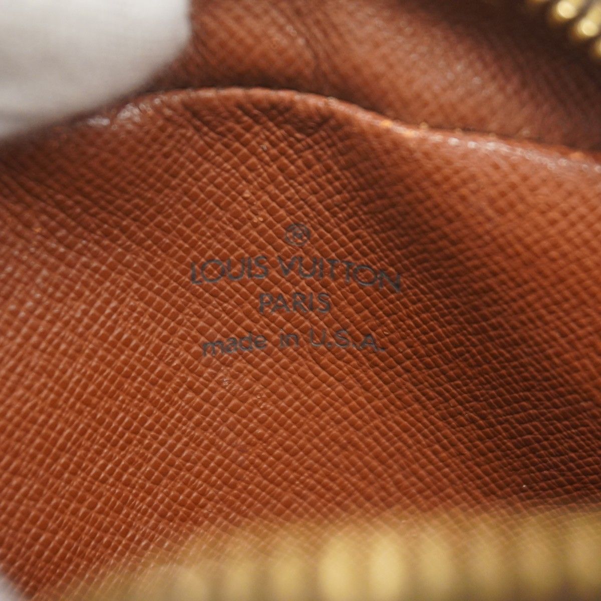 Louis Vuitton Shoulder Bag Monogram Amazon Brown — view 5