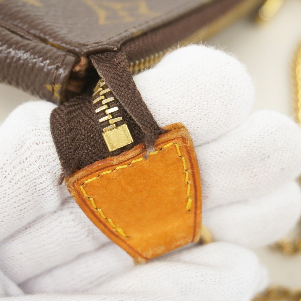Louis Vuitton Pouch Monogram Mini Pochette Brown — view 7