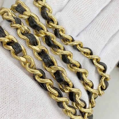 Chanel Shoulder Bag Patent Leather Black Gold — view 9