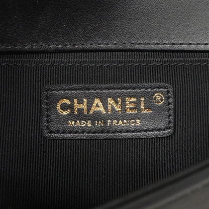 Chanel Shoulder Bag Stitch Lambskin Black Gold — view 5