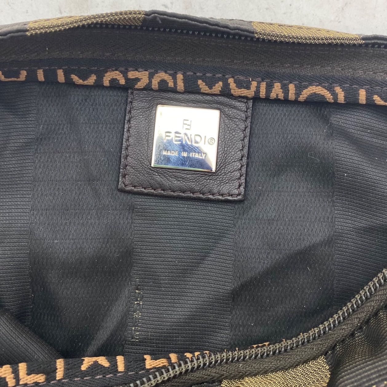 Fendi Shoulder Bag Crossbody Zucca Travel — view 5