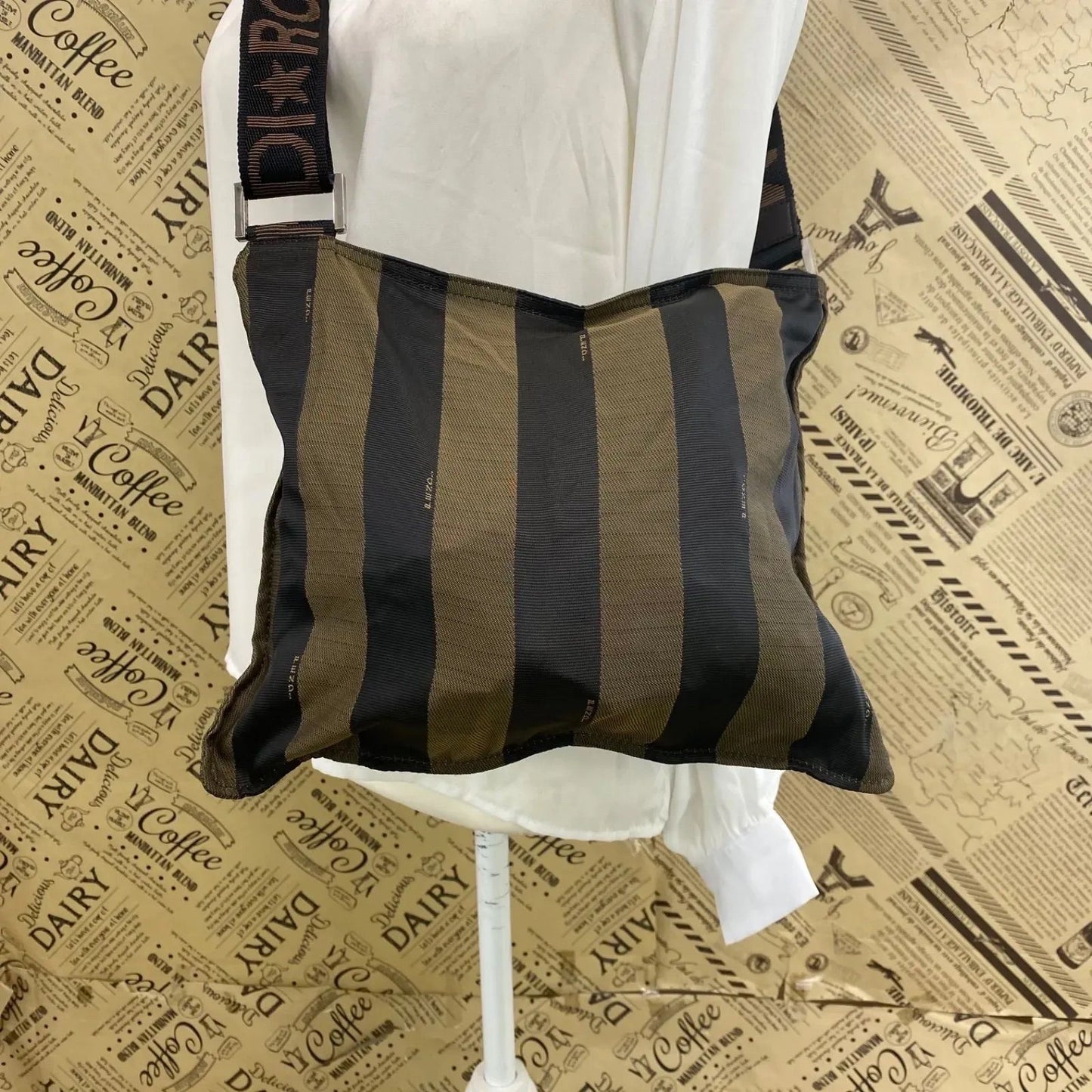 Fendi Shoulder Bag Crossbody Zucca Travel — view 3