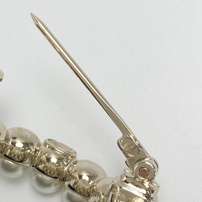 Chanel CC Logo Quilted Brooch Gold White Rhinestone Faux Pearl — view 5