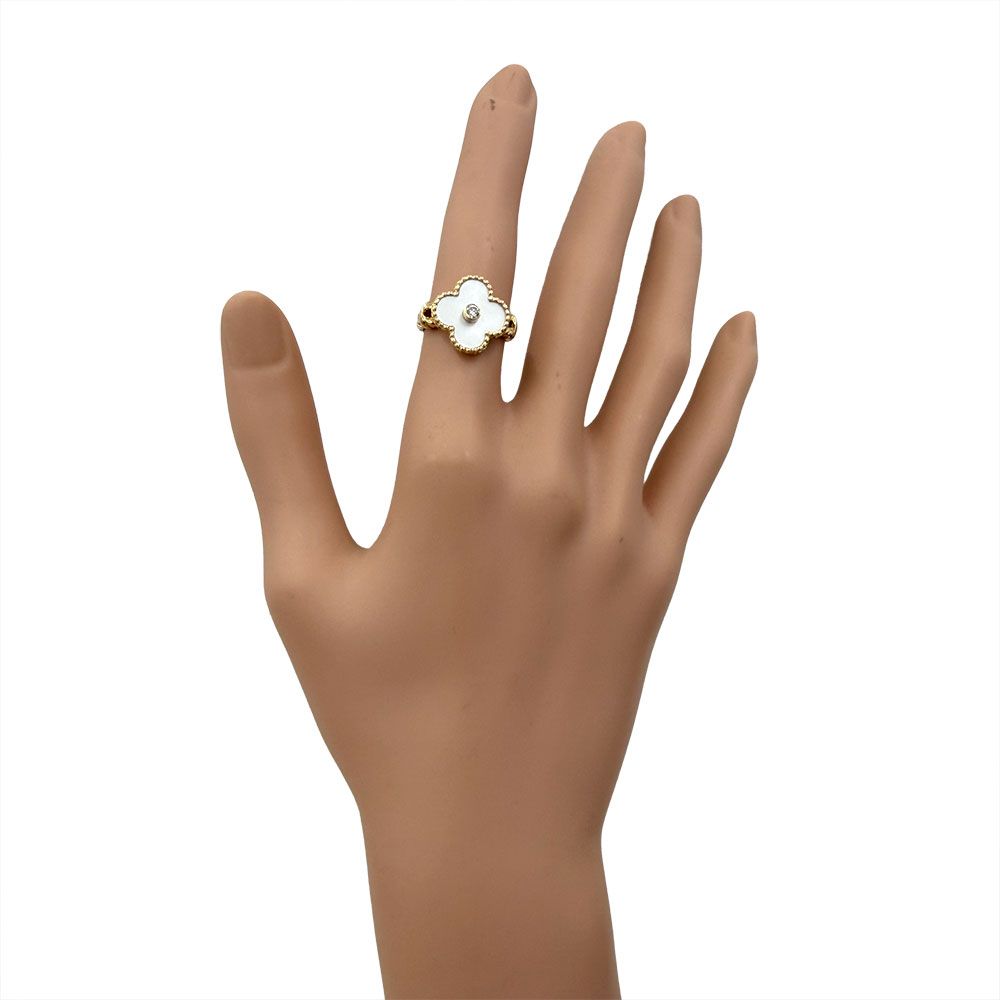 Van Cleef & Arpels Vintage Alhambra Ring — view 6