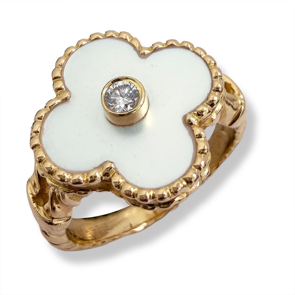 Van Cleef & Arpels Vintage Alhambra Ring — view 2