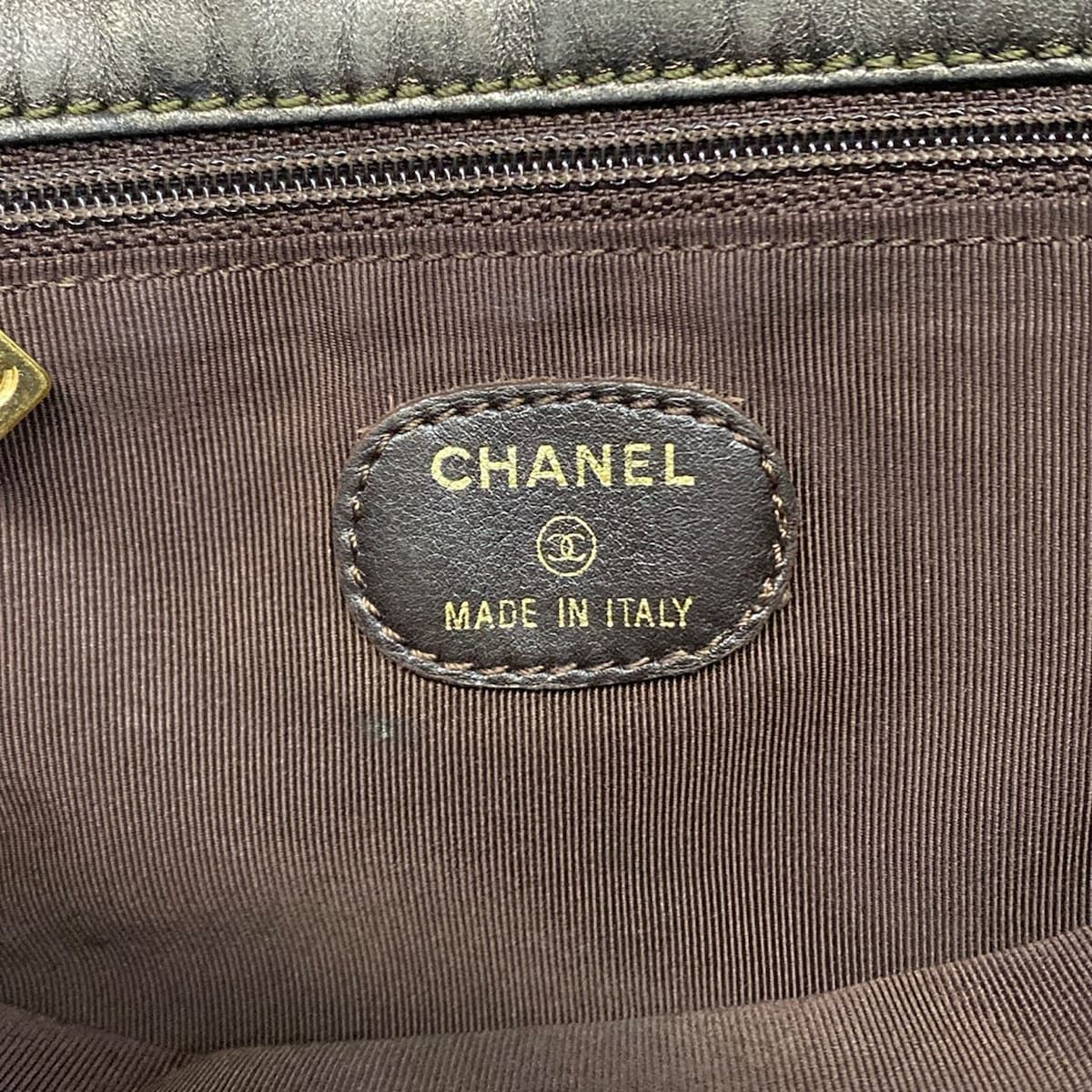 Chanel Shoulder Bag Dark Brown Logo Leather — view 8