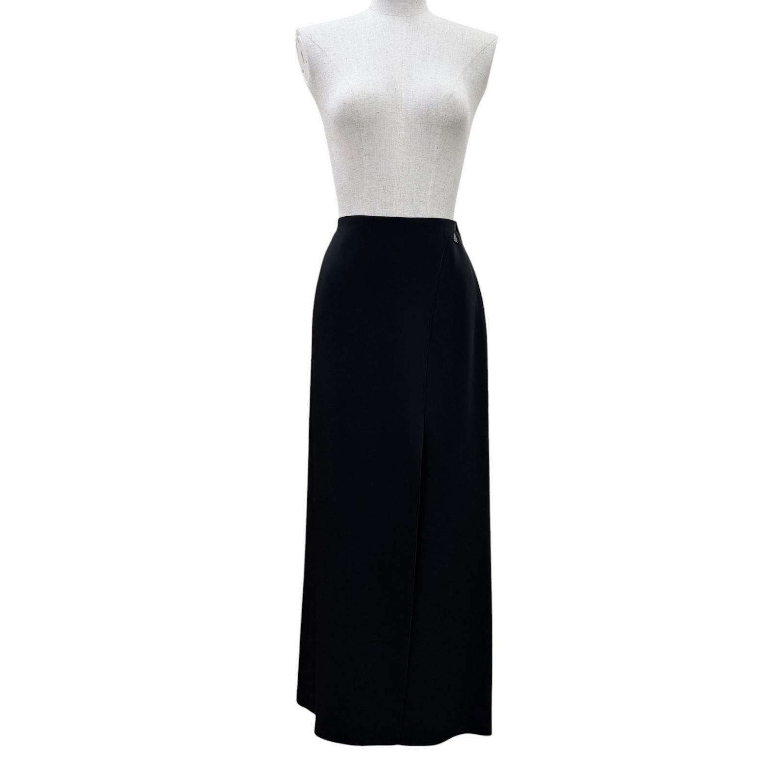 Chanel Vintage Long Skirt with Triangle Logo Plate Black 40 — view 2