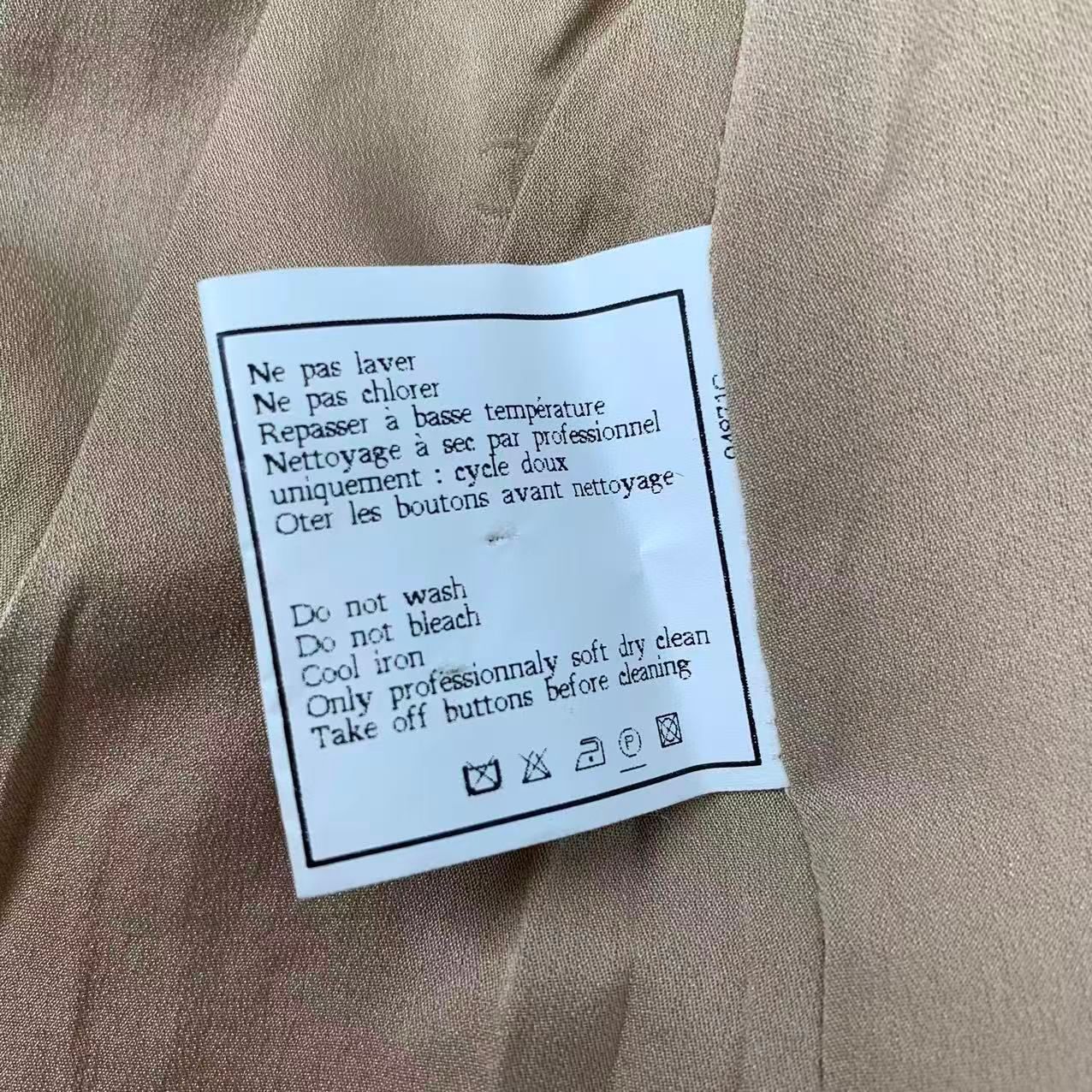 Chanel Gripoix Button Tweed Jacket Pink Beige Wool 44 — view 5